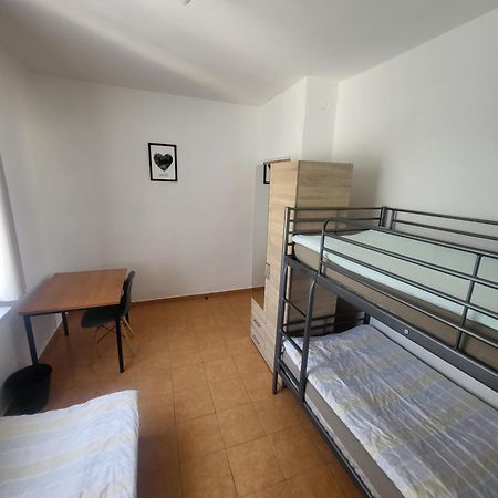 Rooms4Rest Popularna - Private Rooms For Tourists - Atr Consulting Sp, Z O,O, Varsovia Exterior foto