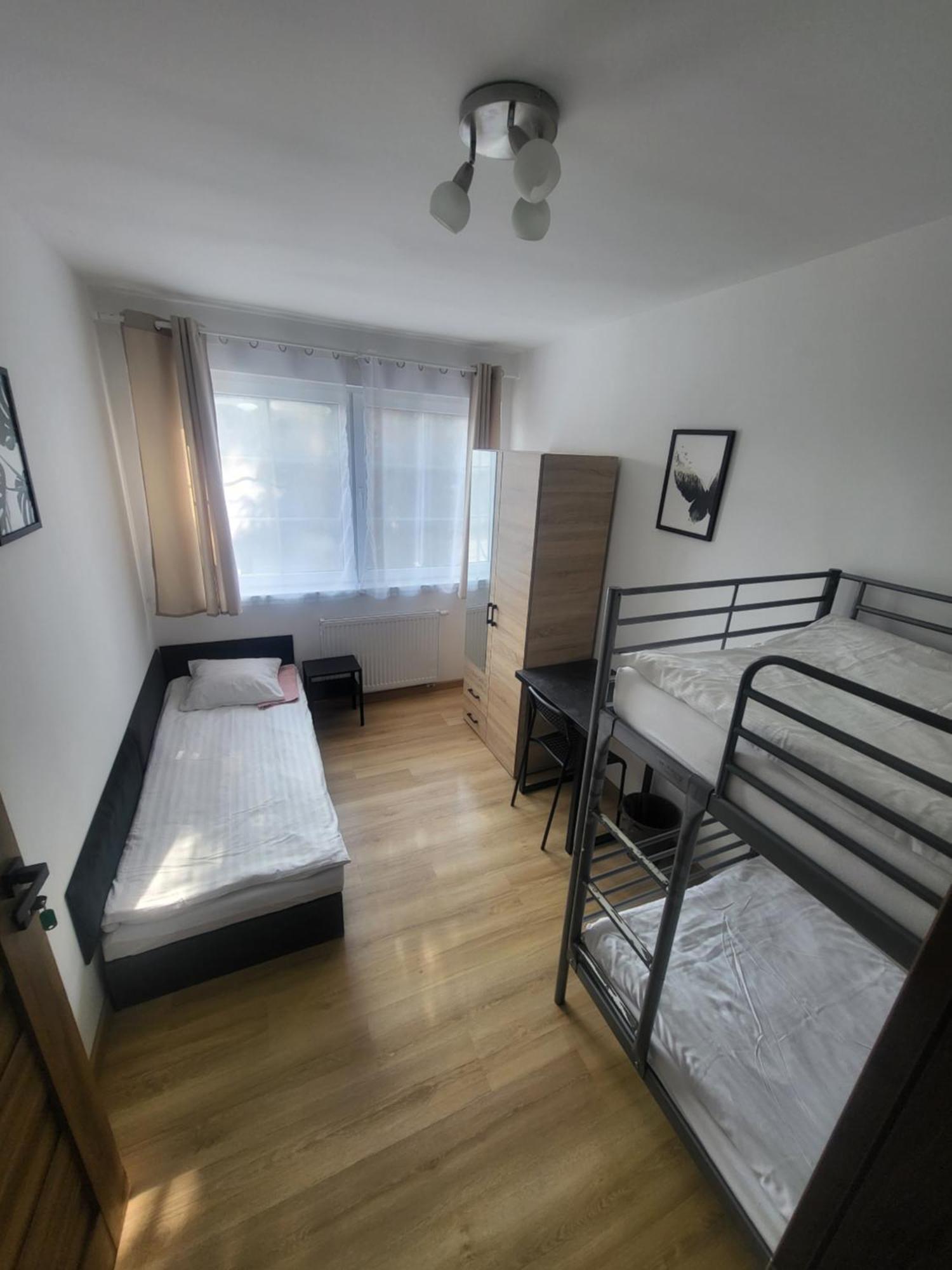 Rooms4Rest Popularna - Private Rooms For Tourists - Atr Consulting Sp, Z O,O, Varsovia Exterior foto