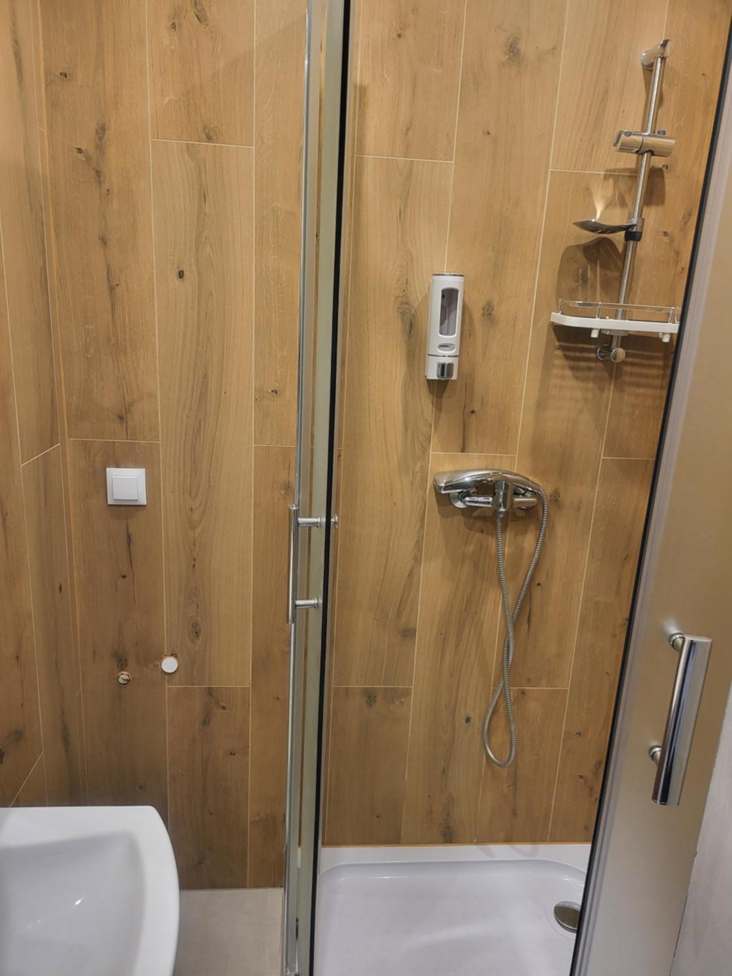 Rooms4Rest Popularna - Private Rooms For Tourists - Atr Consulting Sp, Z O,O, Varsovia Exterior foto