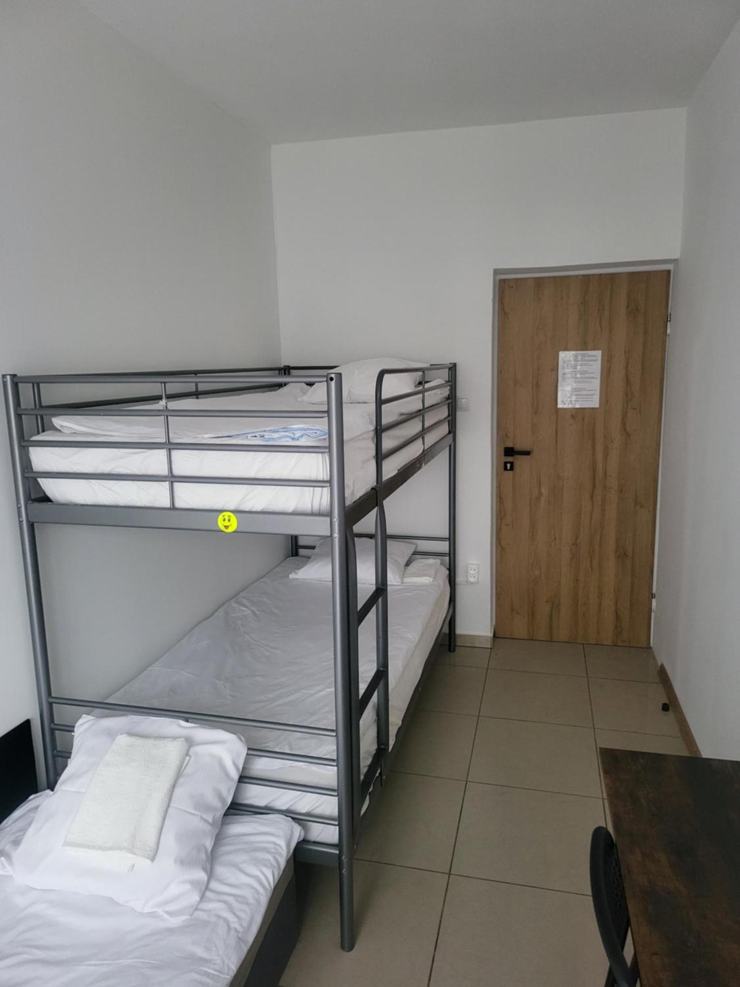 Rooms4Rest Popularna - Private Rooms For Tourists - Atr Consulting Sp, Z O,O, Varsovia Exterior foto